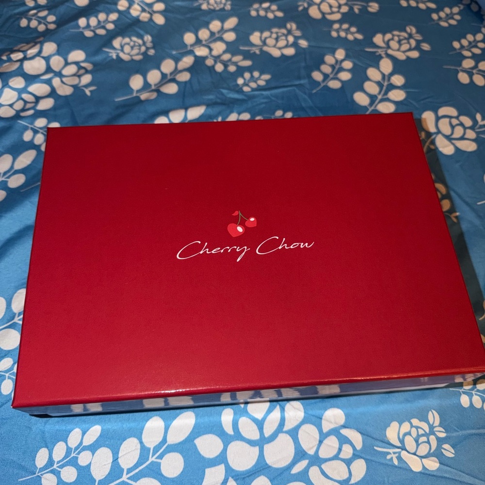 Cherry Chow Red Gift Box